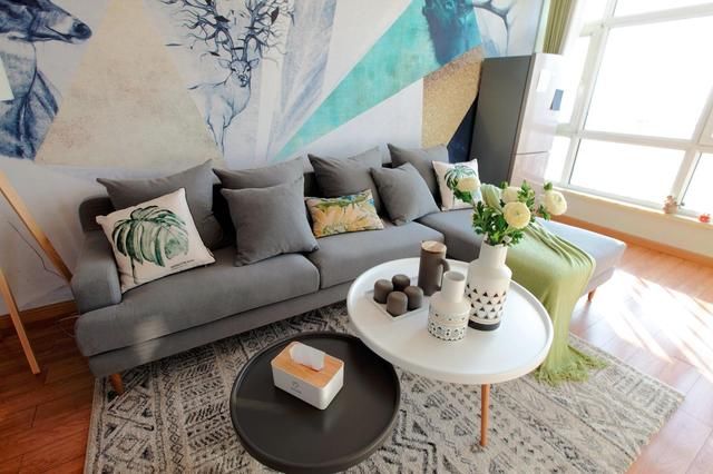 当爱偷井盖的河南人撞见爱打架的东北人,结