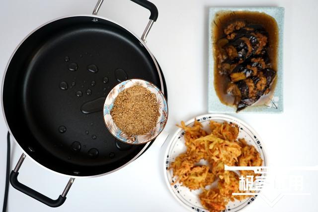 小米公司又一杰作卖至脱销,网友:一千块钱买3