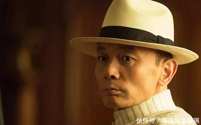 他是"影帝专业户",61岁再夺奖项,曾红过张艺谋,如今成这样-北京时间