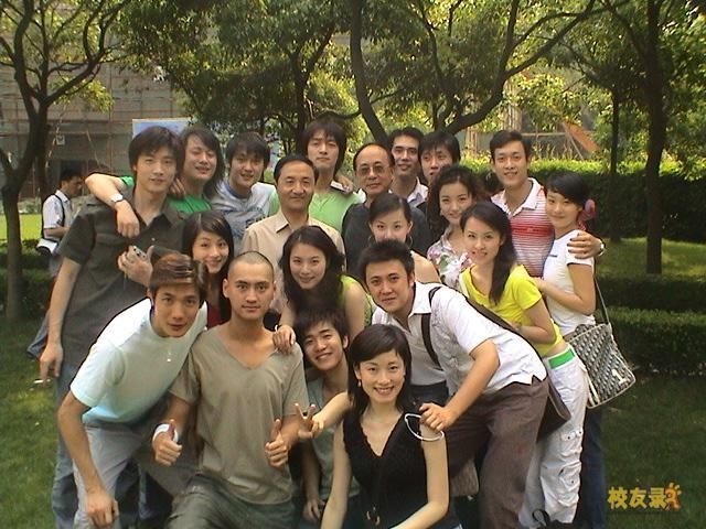 上海戏剧学院最全的明星班级,毕业照里你能认