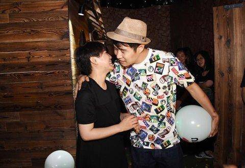 沈春阳和小沈阳女儿 小沈阳和沈春阳结婚婚礼