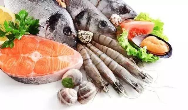 换季烂脸过敏爆痘?角质层变薄?换季护肤秘诀