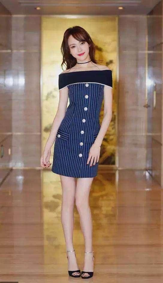 五大长腿女神大揭秘,第五位的长腿国际公认,网友:美不美看大腿