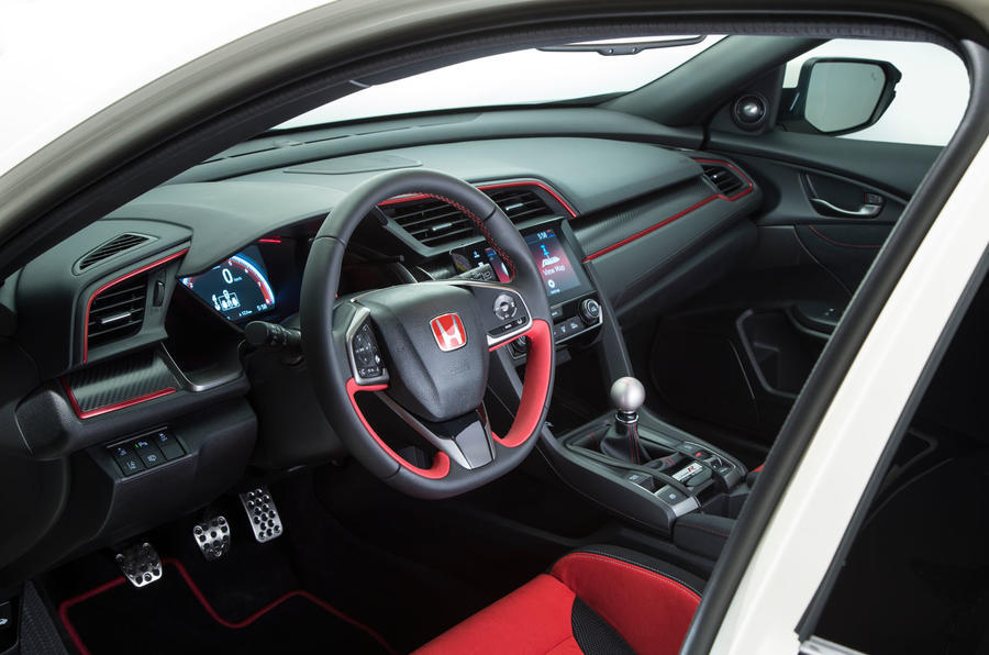 全新本田思域type r亮相日内瓦车展