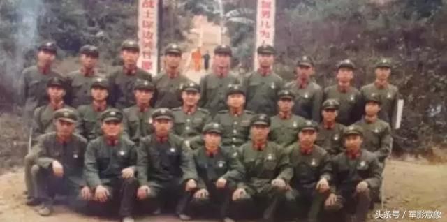 看到这个70年代军人相册,更加想念曾经的战友