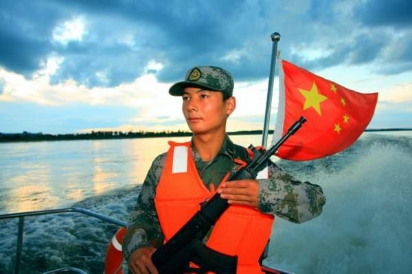 一年365天为什么都有军人24小时站岗?只有当