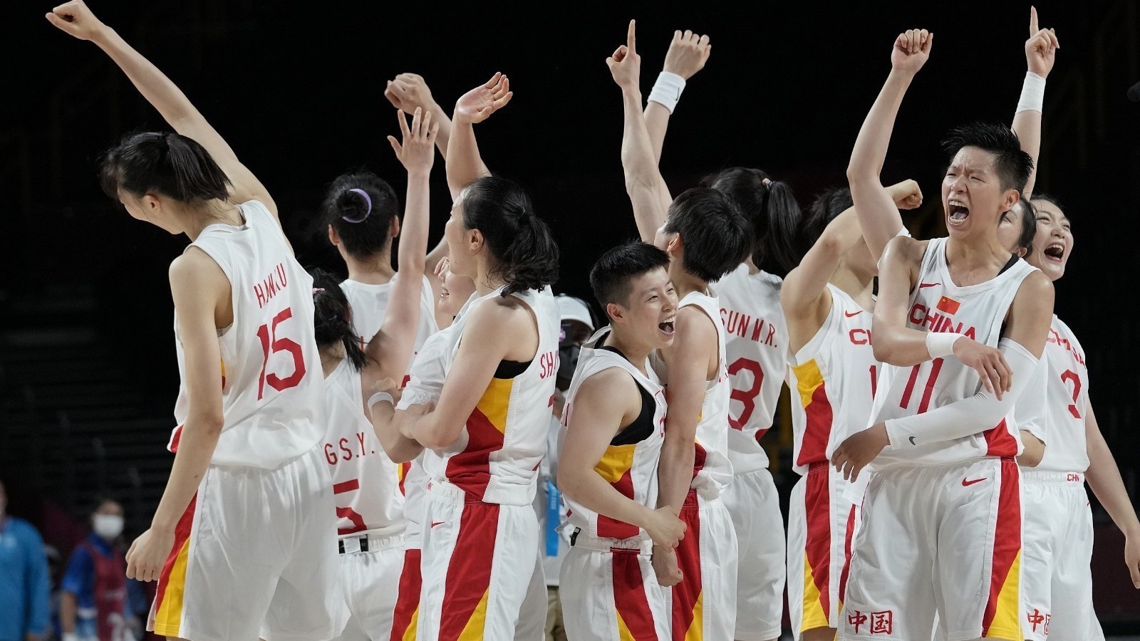 罚球绝杀！中国女篮战胜劲敌澳大利亚夺取两连胜