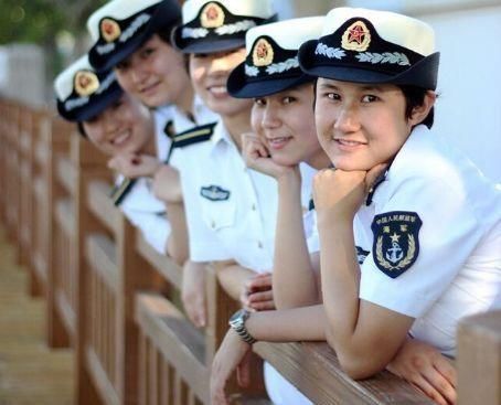 国防生停招后,考军校当军官会让人生更公平吗