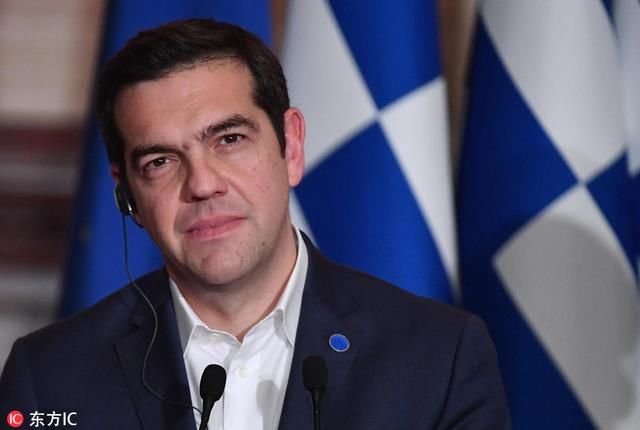 回顾:马克龙在意大利出席欧洲7国会议 抬头向