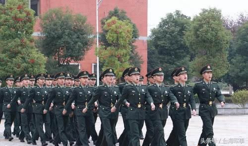 父亲坐过牢,孩子就不能报考军校了?很多人都在