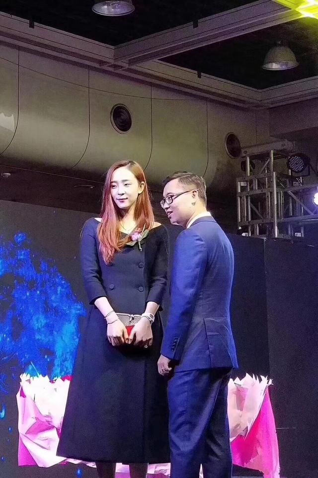 土豪刷钱后想退款,天佑:我一分不返