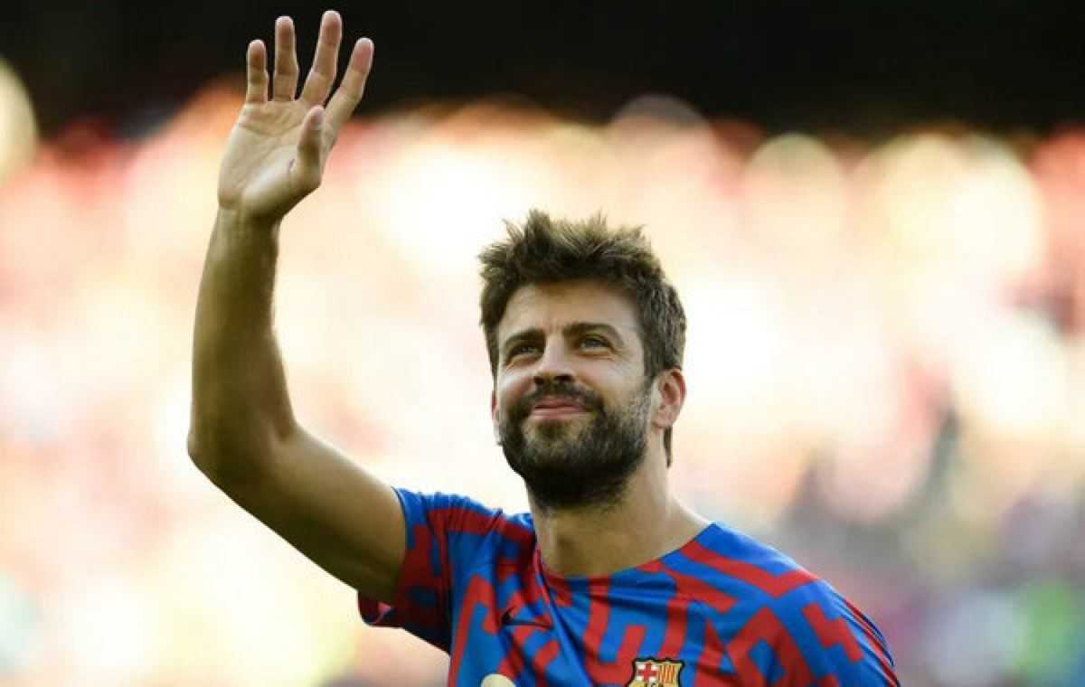 35岁西班牙中卫皮克宣布退役