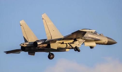 歼16最新涂装:背后隐藏众多细节,可以看出世界