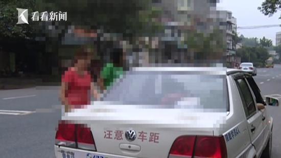 驾考员欲潜规则女考生 威逼称不同意就挂你科 驾考员欲潜规则女考生 威逼称不同意就挂你科