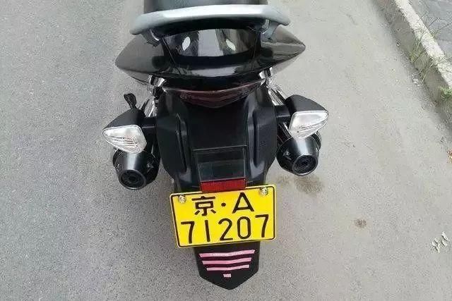 摩托车蓝牌和黄牌有什么不一样?