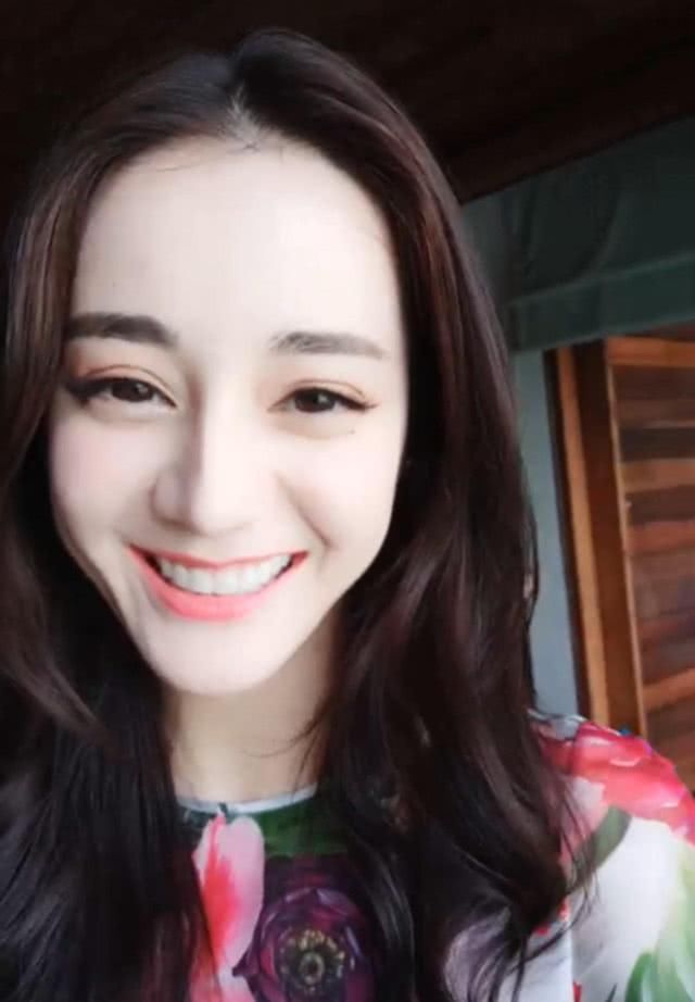 热巴生日跑男只有王祖蓝送祝福,网友喊话邓超