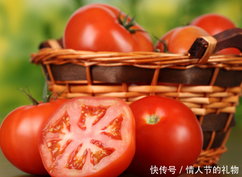 西红柿配一宝,营养价值不在话下,常吃有抗癌、