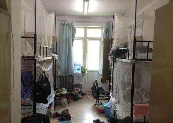 北京大学和厦门大学的学生宿舍哪个好,网友:这