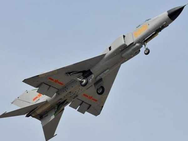 若当年中国没买苏27,歼8-2将如何魔改?