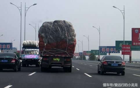 也算违章,作为货车司机你觉得这样限速合适吗