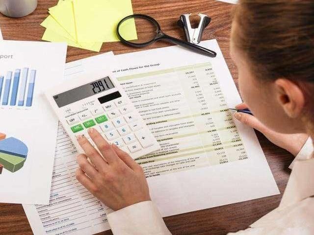 我工龄33年,8月份满50岁退休,个人账户43300