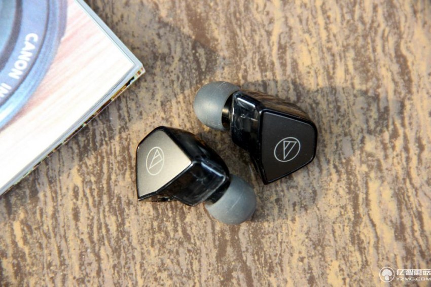 铁三角ATH-LS300iS入耳式耳机试用评测 耳机