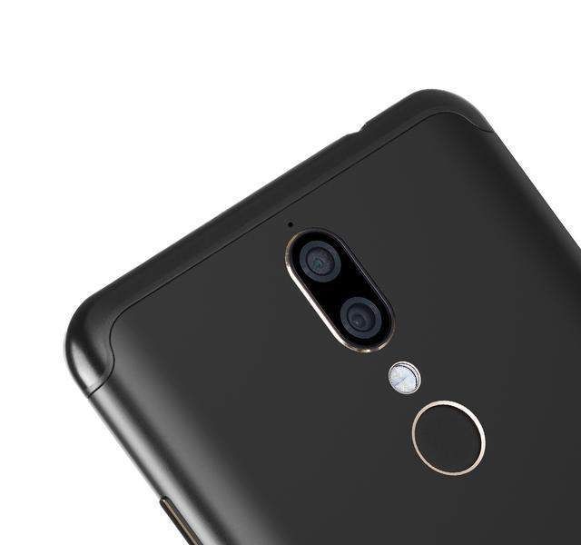 不务正业?海尔新手机L8发布