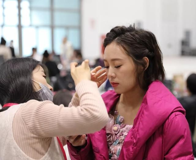 百花迎春晚会 云朵 刘和刚 携手演唱《百岁歌》