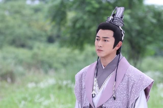 社区 历史 > 正文 >  周孝王驾崩,没有子嗣,前任周懿王的儿子姬燮即位