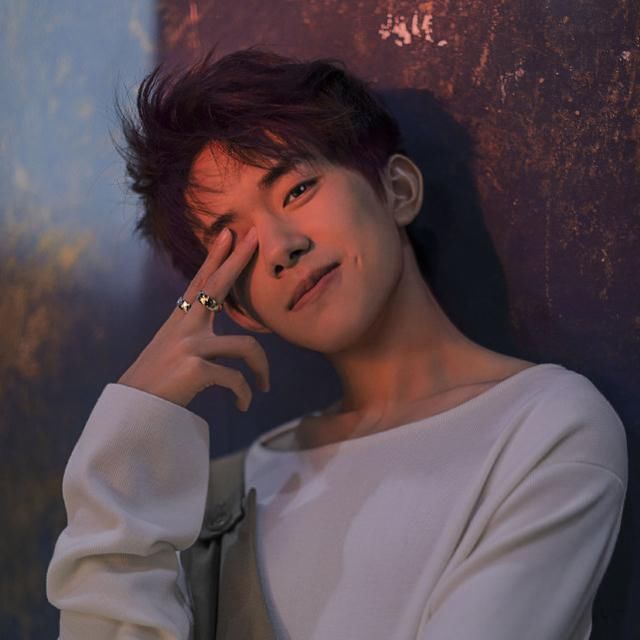 易烊千玺成绩曝光,盘点各当红明星高考成绩!