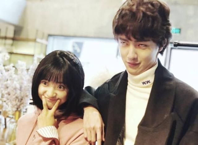 沈月新戏杀青,搭档王鹤棣版高颜值《流星花园