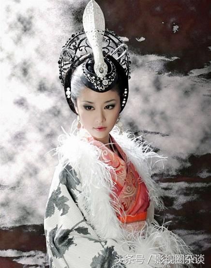 同样扮演狐狸精,林心如一言难尽,范冰冰本色出演,赵薇最像反派