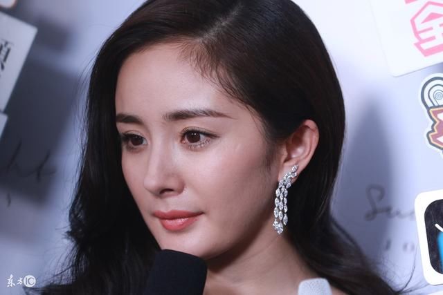 杨幂问baby:咱俩谁漂亮,baby开黄腔高情商解了