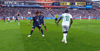 2度扳平+2次痛哭!日本韩国纷纷打脸国足,我们