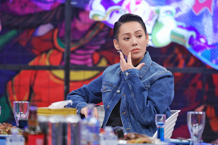 优酷《举杯呵呵喝》赵英俊还原徐峥打人事件