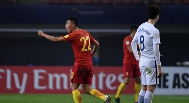 东亚杯跟韩国队怎么踢?中国队首发阵容提前曝