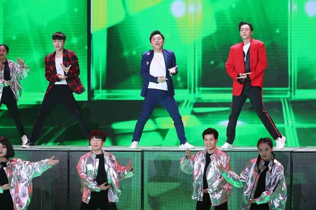 黄渤陈伟霆张艺兴跳复古迪斯科 舞蹈帅气燃爆