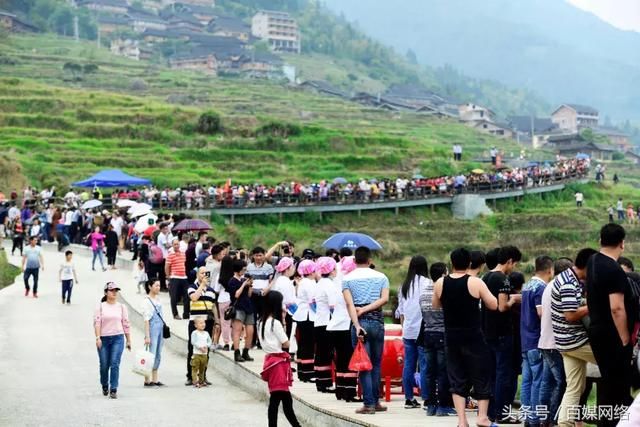 CCTV13新闻直播间|广西龙胜:千层天梯闹春耕