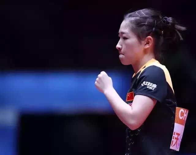 丁宁刘诗雯大比分战胜徐孝元和顾玉婷,奥运冠