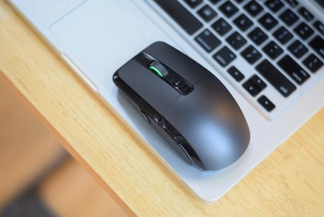 引领外设行业,小米推出新品游戏鼠标,你会支持