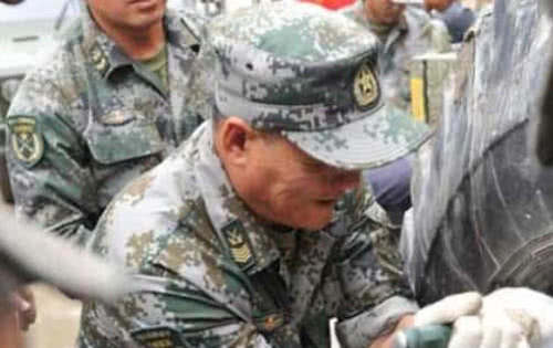 高级军官在部队指哪些人?必须是什么级别?你