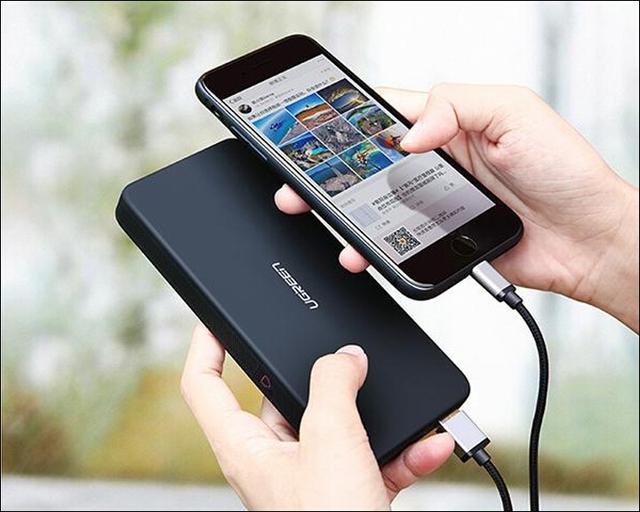 手机怎么使用外部设备来增加容量 t01c1885b1853d2830d.jpg?size=640x512