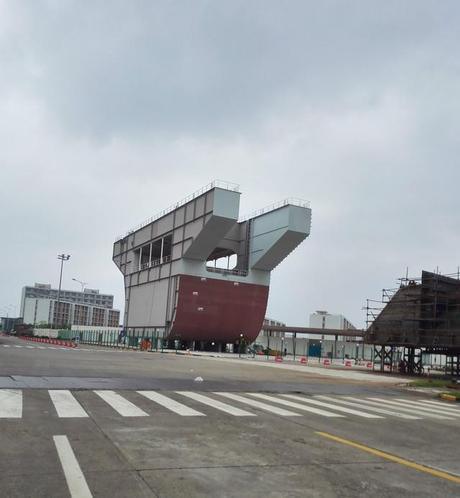 003国产航母究竟有多大?看完解开迷惑