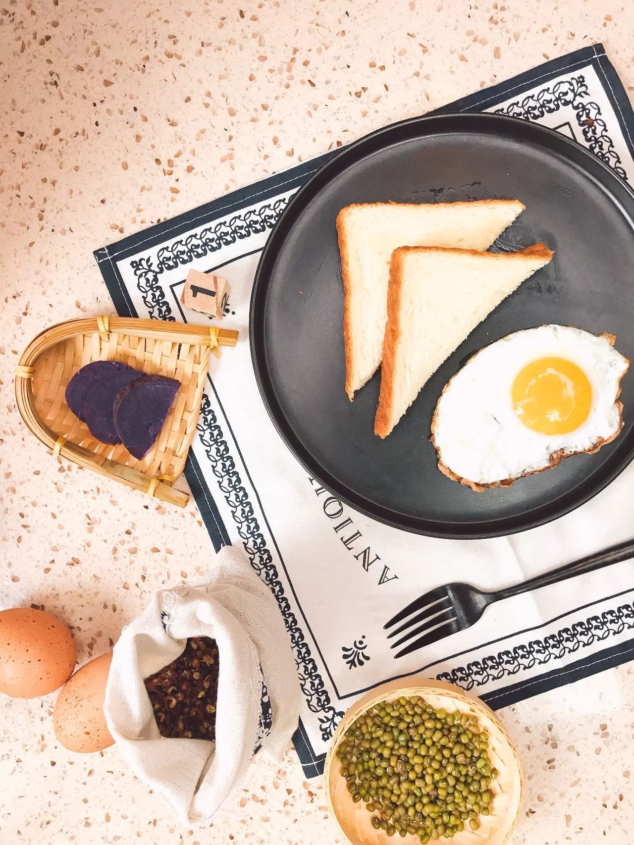 佛系少女从朋友圈消失两年 再发照片惊艳了所