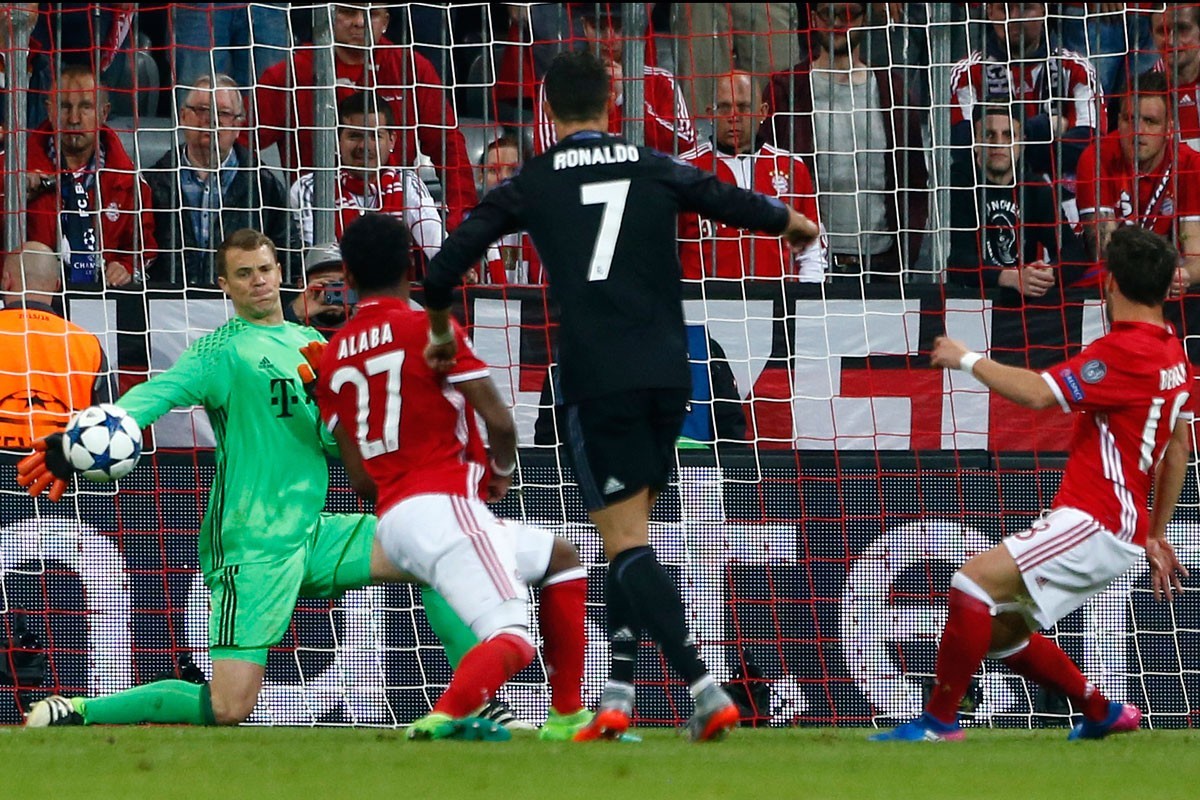 法甲：巴黎0-2雷恩吞赛季首败|体育联播｜足坛冷门之夜：皇马、拜仁巴黎首败，武磊西甲首秀