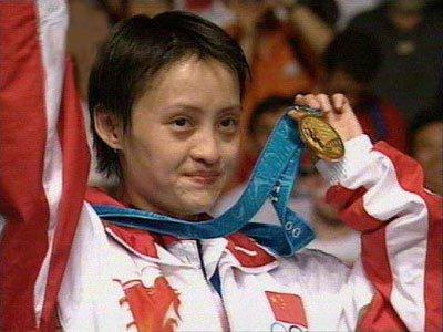 41岁奥运冠军龚智超现状 退役后嫁给画家 家庭