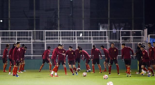 国足确定东亚杯23人名单:张琳芃无缘 恒大上港