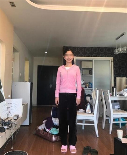 苏享茂在帖子中发出的女方照片.(图/南方都市报)