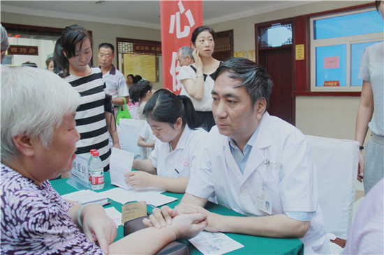 河南省中医院杏林风采--医学名家百院千场活动