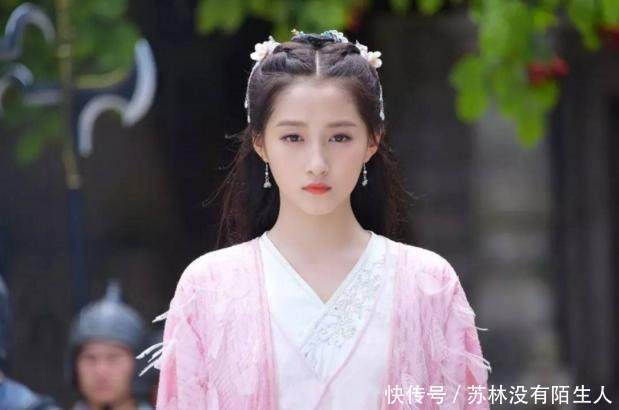 鹿晗迪丽热巴近照曝光早已同居?陆地夫妇成真